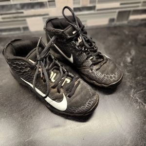 FASTFLEX Trout T856 baseball cleats.